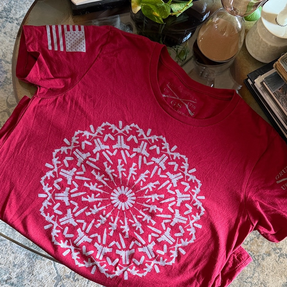 Grunt style Red Graphic T-Shirt Pattern small